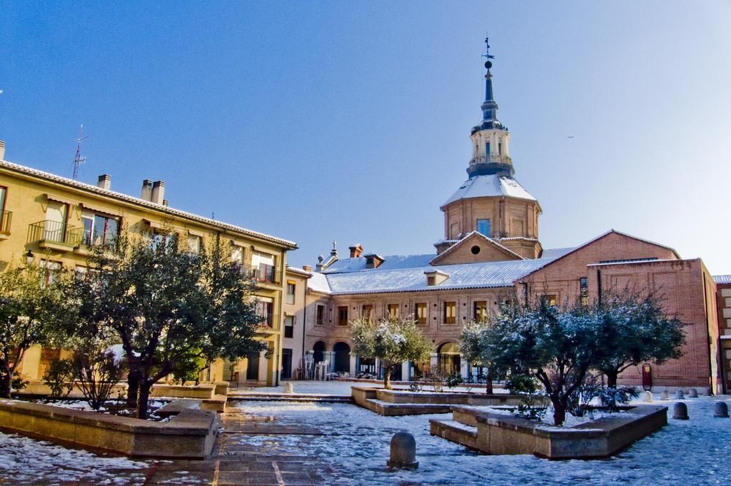 Hotel Ciudad De Alcala Alcalá de Henares Exterior foto